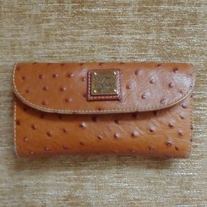 Dooney & Bourke wallet